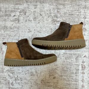 {Comfortiva} Hartwick Suede High-top